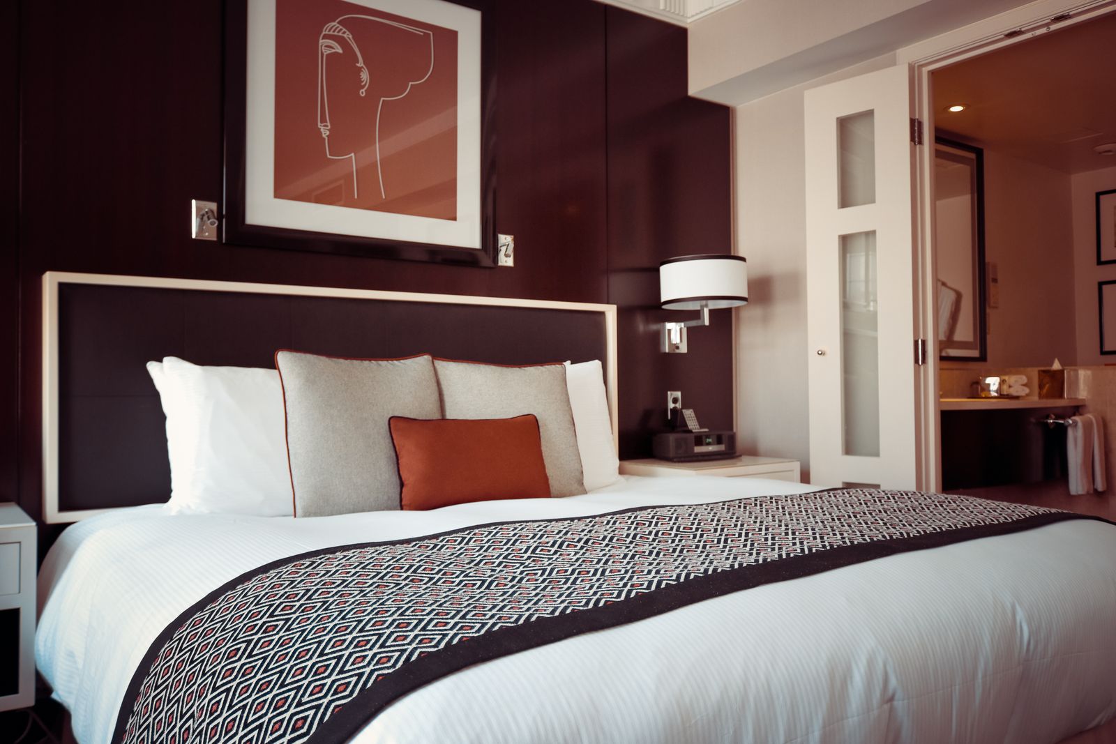 Komfortables Deluxe-Zimmer für zwei Personen